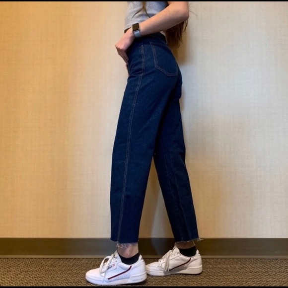 Brandy Melville Jeans (New with tags) - Picture 2 of 3